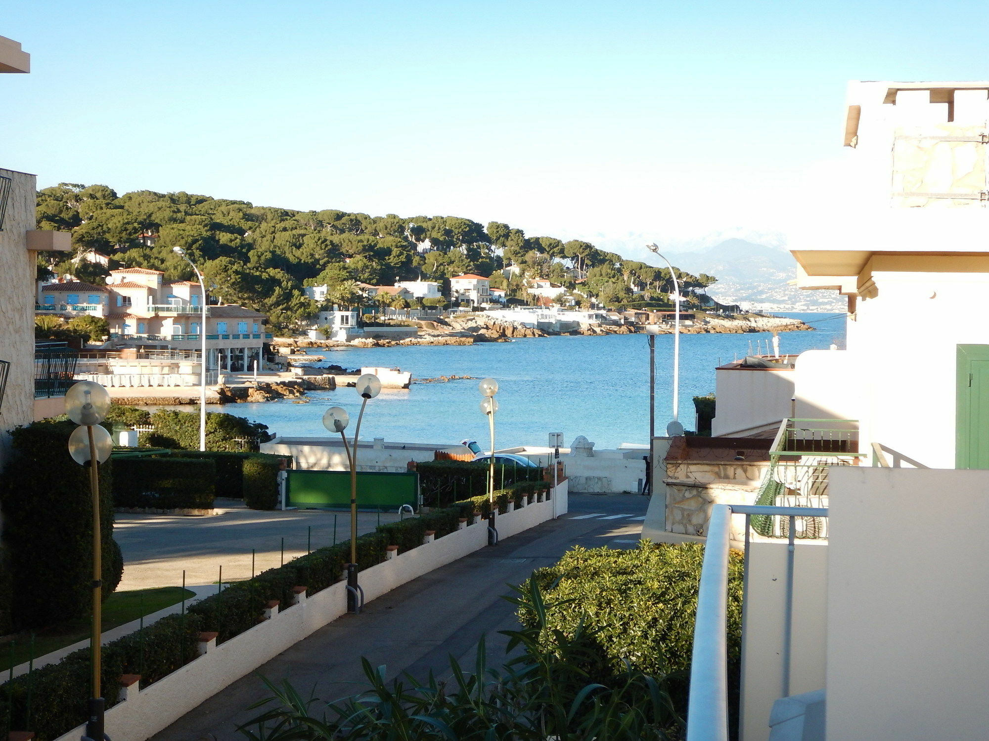 Hotel Miramar- Cap D'Antibes - La Garoupe Plage Exterior photo